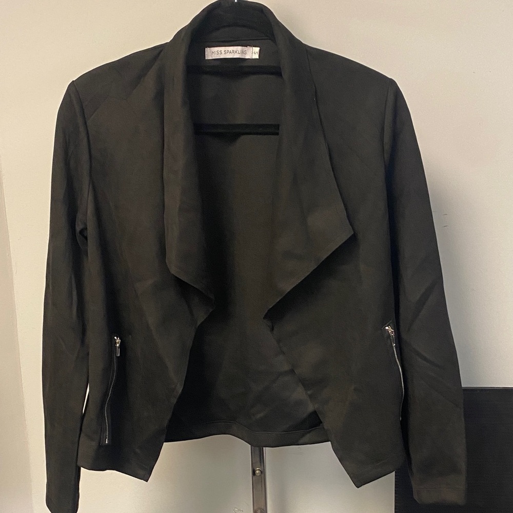 Elegant Black Women's Blazer